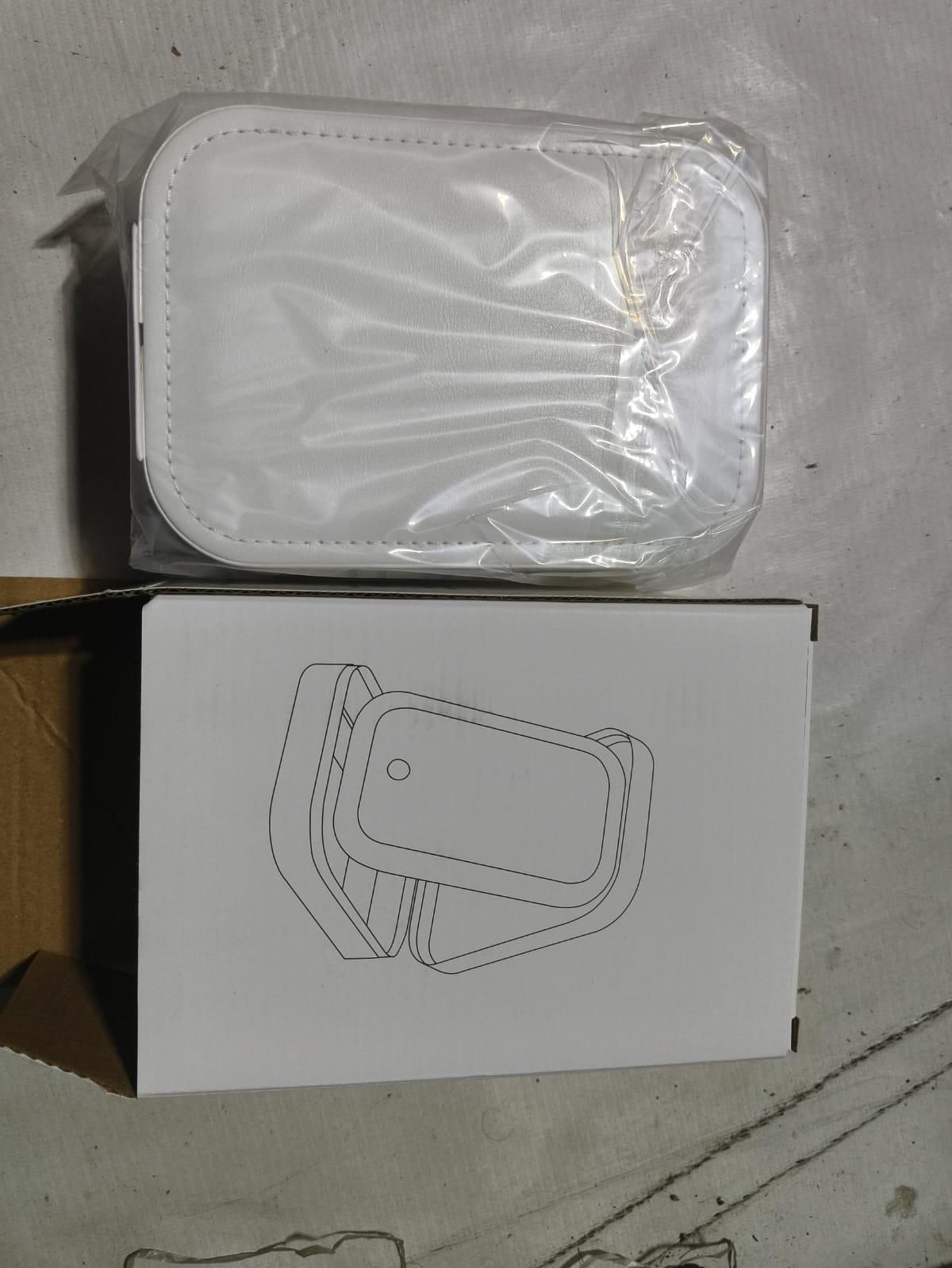white-jewelry-box-with-led-mirror